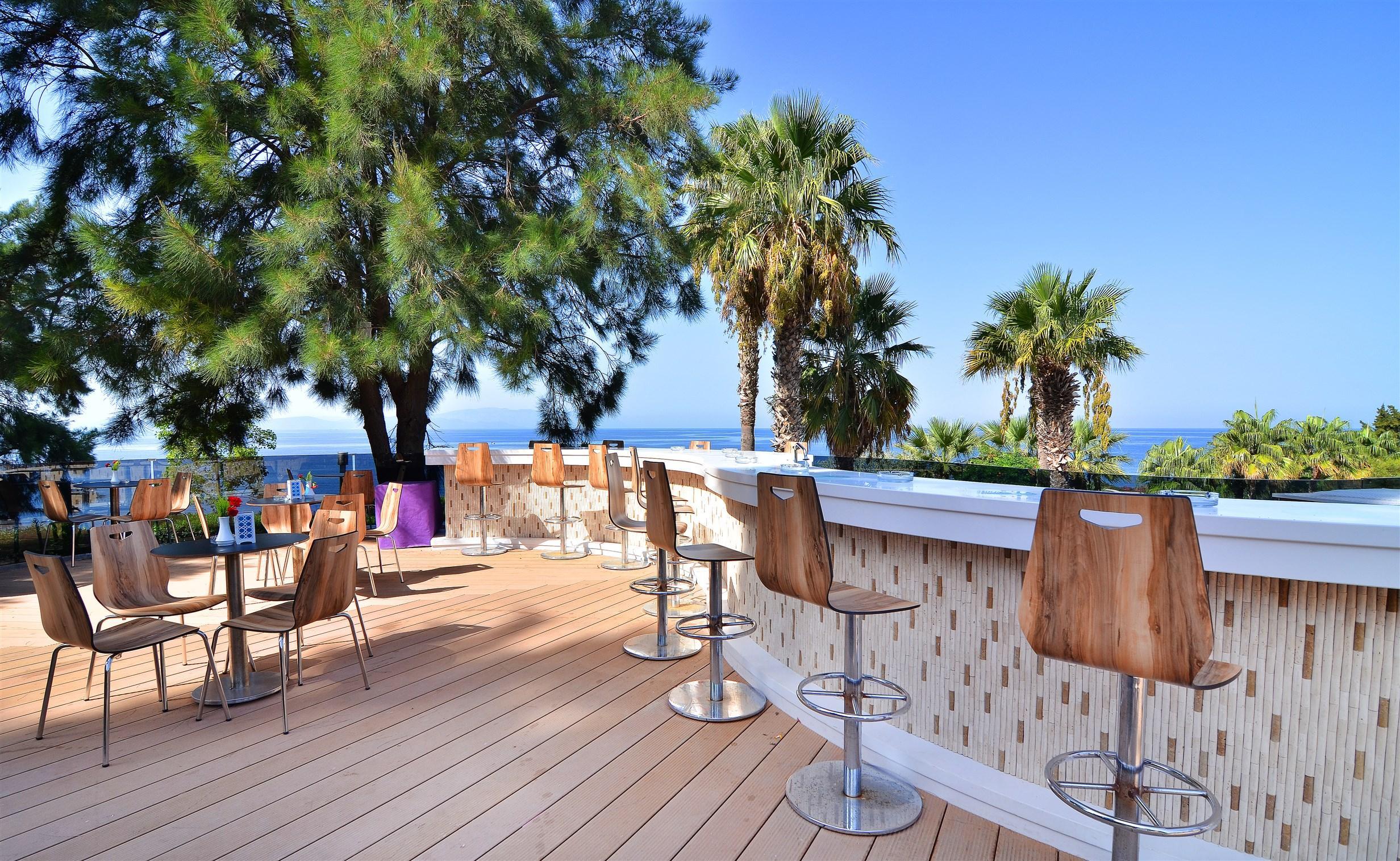 Hotel The Grand Blue Sky International Kusadası Esterno foto