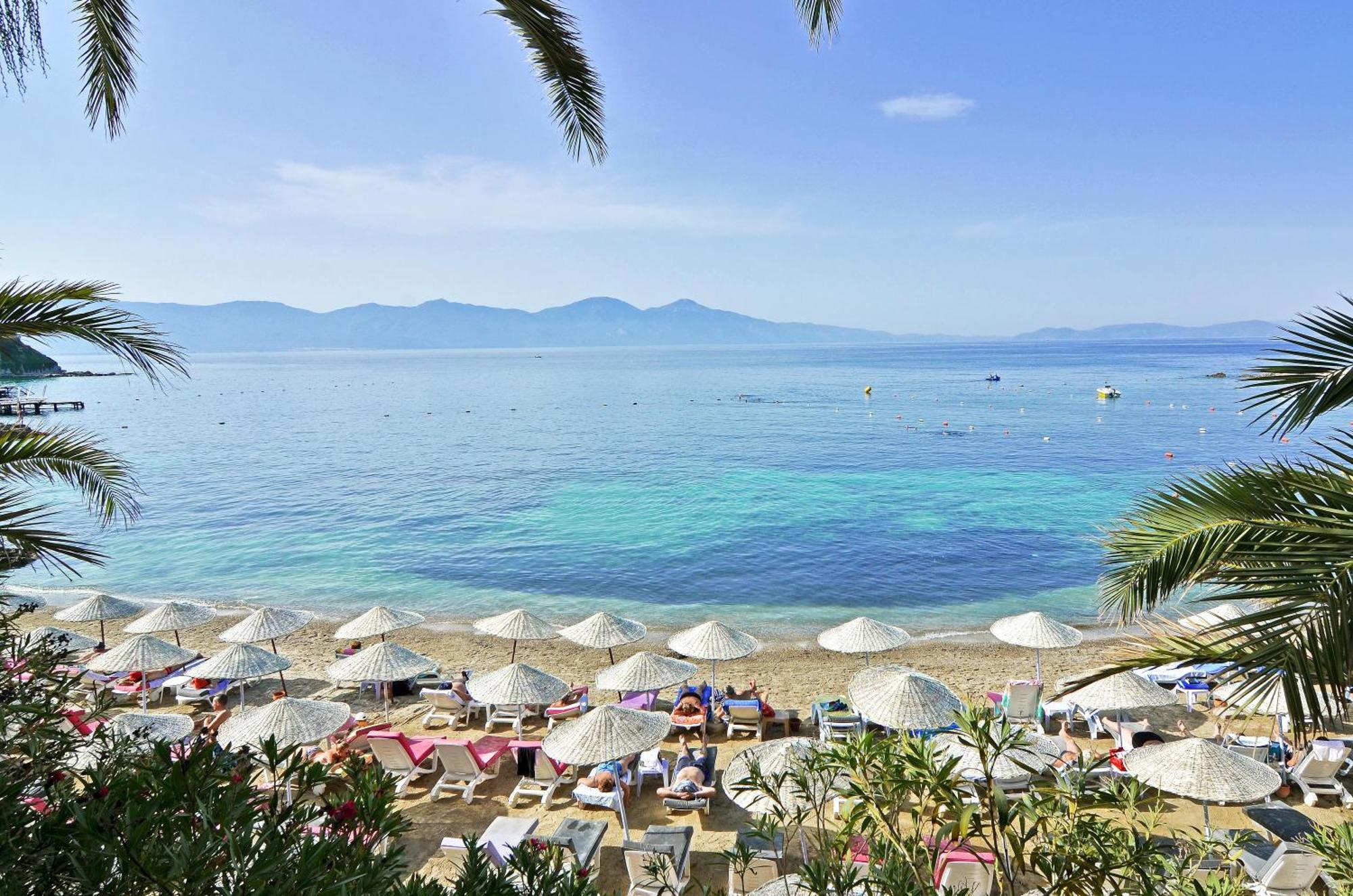 Hotel The Grand Blue Sky International Kusadası Esterno foto