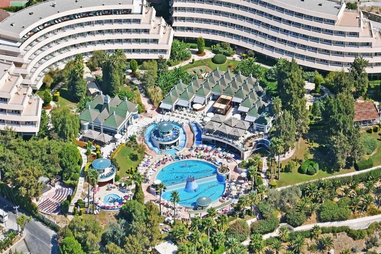 Hotel The Grand Blue Sky International Kusadası Esterno foto